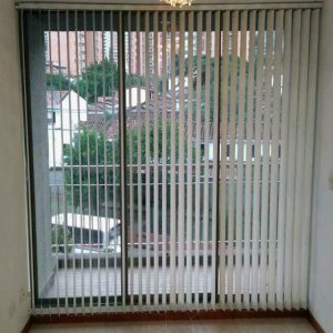 persianas-verticales-y-otras